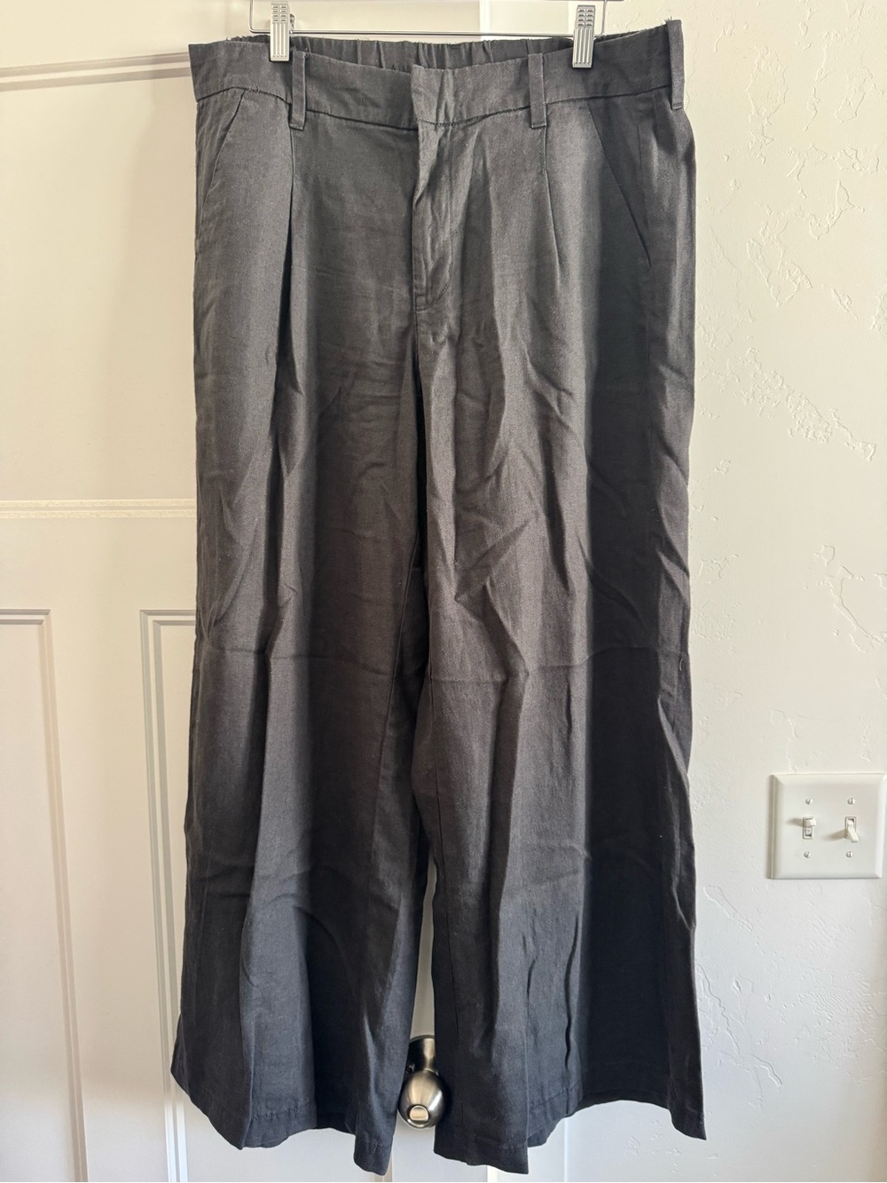 American Eagle Outfitters Black Wide-Leg Women's Trousers